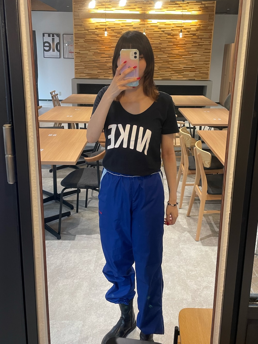 「ナイキコーデ、ナイキ、NIKE」｜「NIKEのアイテム（パンツ、ブルー系）」を使った、ᴹᴬᴿᴼᴺさん（レディース・160cm）の夏コーディネートの1枚目の写真
