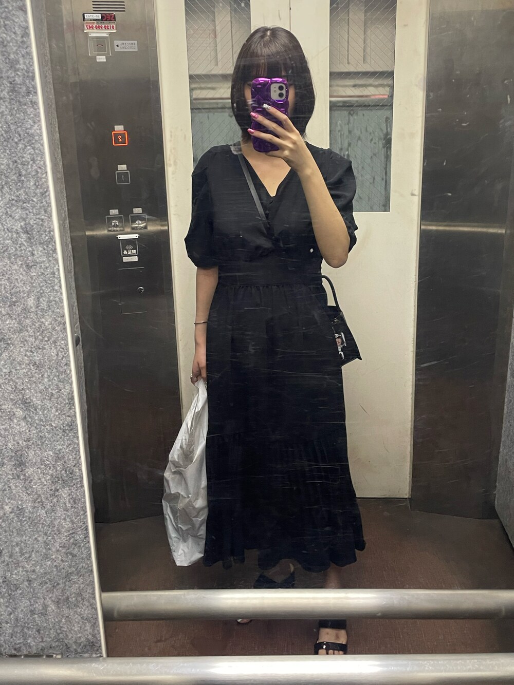 「GUのアイテム（サンダル、ブラック系）」を使った、ᴹᴬᴿᴼᴺさん（レディース・160cm）の冬コーディネートの1枚目の写真