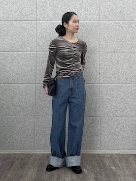 「アイテム（シュシュ）」を使った、ひなさん（レディース・165cm）の秋コーディネート