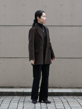 「アイテム（シュシュ）」を使った、ひなさん（レディース・165cm）の秋コーディネート