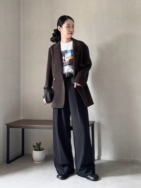 「アイテム（シュシュ）」を使った、ひなさん（レディース・165cm）の秋コーディネート