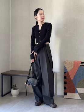 「アイテム（ピアス（両耳用））」を使った、ひなさん（レディース・165cm）の秋コーディネート