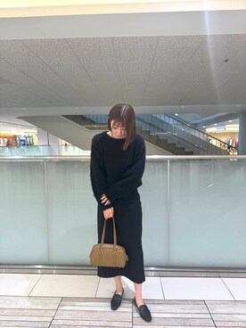 「RODE SKO(ロデスコ)のヨコナガボストンバッグ(ボストンバッグ、グリーン系)」を使った、chikakoさん(レディース・170cm)の冬コーディネート