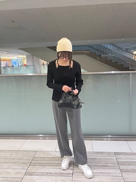 「SMELLY(スメリー)のリブニットビーニー(ニットキャップ/ビーニー、ホワイト系)」を使った、chikakoさん(レディース・170cm)の冬コーディネート
