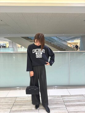 「RODE SKO(ロデスコ)のヨコナガボストンバッグ(ボストンバッグ、ブラック系)」を使った、chikakoさん(レディース・170cm)の冬コーディネート