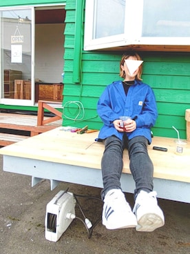 「carhartt」｜イーチさん（レディース・160cm）の春コーディネート