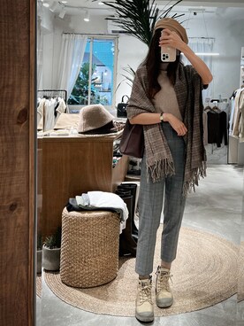 「アイテム（レインシューズ、ベージュ系）」を使った、ivy さん（レディース・163cm）の秋コーディネート