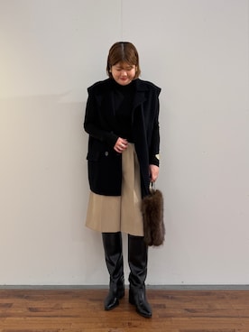 「LOUNGEDRESS（ラウンジドレス）の《セットアップ可》タックハーフパンツ　秋服（その他パンツ、ベージュ系）」を使った、YONEYAMAさん（レディース・165cm）の秋コーディネート