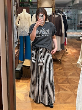 「LOUNGEDRESS（ラウンジドレス）の【GOOD ROCK SPEED】NIRVANA T（Tシャツ/カットソー、ブラック系）」を使った、YONEYAMAさん（レディース・165cm）の春コーディネート