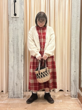「アイテム（ドレスシューズ）」を使った、honamiさん（レディース・153cm）の冬コーディネート