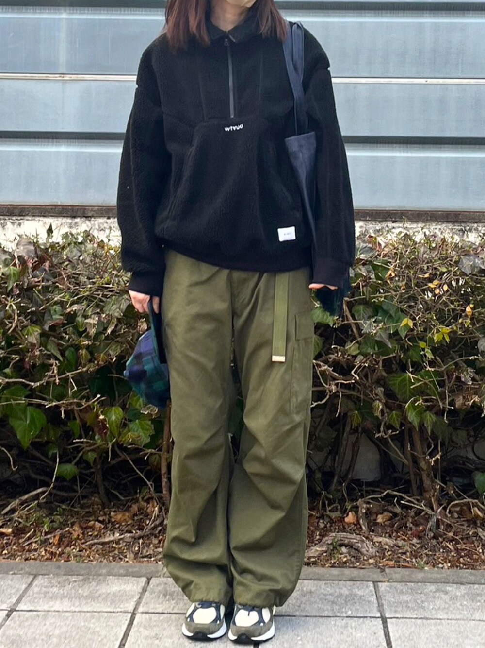 WTAPSのマフラーを使った人気ファッションコーディネート - WEAR