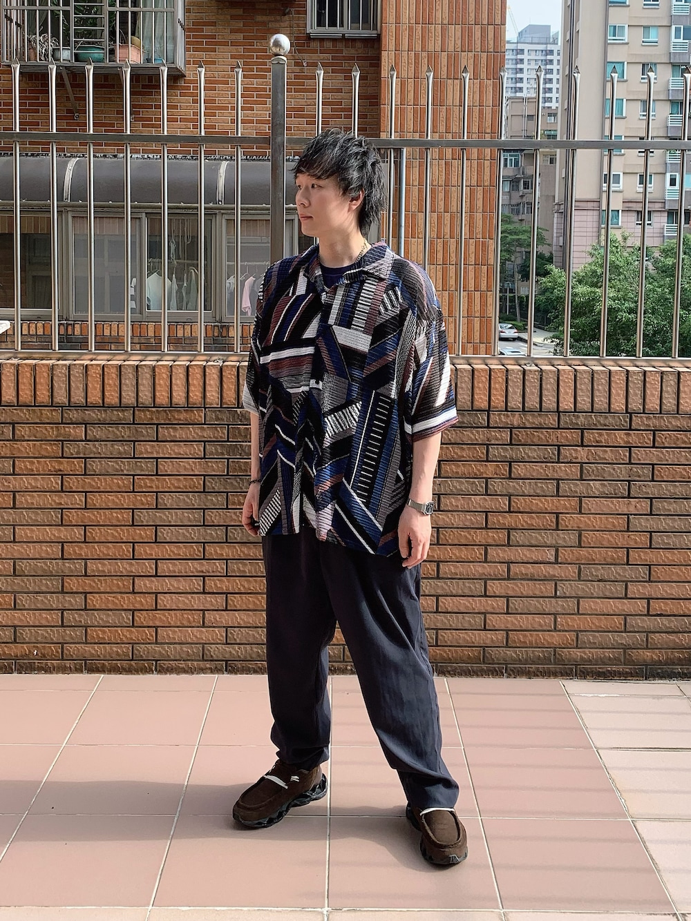 「夏コーデ、オトナカジュアル、シャツスタイル、迷彩、ブルー」｜「WYM LIDNMのCARDIGAN JK RELAX SET-UP（セットアップ、ブルー系）」を使った、idaさん（メンズ・177cm）の夏コーディネートの1枚目の写真