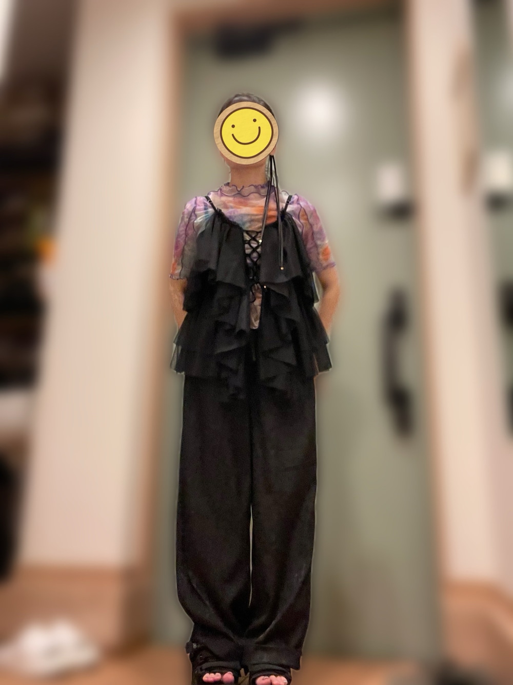 「notch.のジャカードサテンパンツ（その他パンツ、ブラック系）」を使った、ちゃー さん（レディース・150cm）の夏コーディネートの1枚目の写真