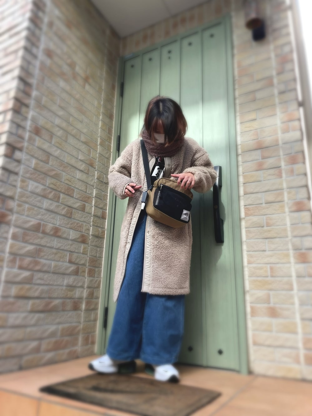 「jouetieの【新色追加】パワショルテレコトップス（Tシャツ/カットソー、その他）」を使った、ちゃー さん（レディース・150cm）の冬コーディネートの1枚目の写真