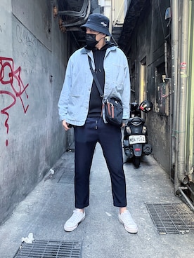 「H&M（エイチ・アンド・エム）のアイテム（パンツ）」を使った、Kiki Ryuさん（メンズ・184cm）の春コーディネート