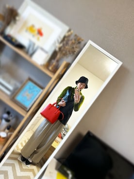 「FURLA（フルラ）のアイテム（ハンドバッグ）」を使った、maiさん（レディース・163cm）の冬コーディネート
