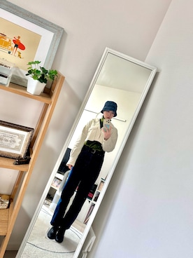 「アイテム（ハット、ブルー系）」を使った、maiさん（レディース・163cm）の秋コーディネート