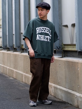 「アイテム（スウェット）」を使った、Tatsuyaさん（メンズ・170cm・20代）の春コーディネート