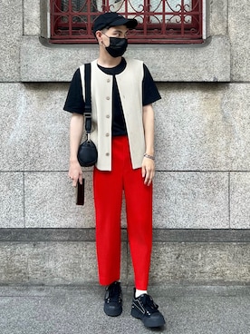 「JW Anderson（ジェイダブリューアンダーソン）のアイテム（スニーカー）」を使った、Yannixさん（メンズ・164cm）の夏コーディネート