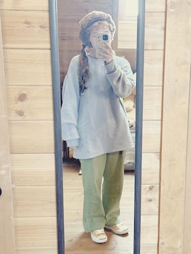 「ジャックパーセル」｜「アイテム（スウェット）」を使った、るんさん（レディース・153cm）の春コーディネート