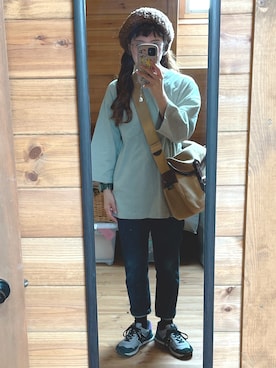 「TIMELY WARNING（タイムリーワーニング）のアイテム」を使った、るんさん（レディース・153cm）の秋コーディネート