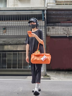 「PAZZO（パッゾ）の品牌LOGO抗UV連帽防曬外套（その他アウター、ブラック系）」を使った、121さん（レディース・162cm）の夏コーディネート