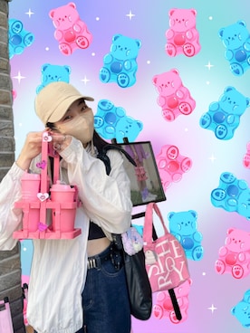 「アイテム（キャップ）」を使った、121さん（レディース・162cm）の秋コーディネート