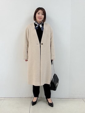 「アイテム（ノーカラーコート、ベージュ系）」を使った、yoshiyaさん（レディース・155cm）の冬コーディネート