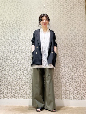 「KATHARINE ROSS（キャサリンロス）のアイテム（テーラードジャケット）」を使った、megmiさん（レディース・154cm）の夏コーディネート