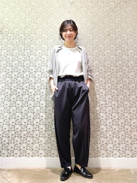 「KATHARINE ROSS（キャサリンロス）のアイテム（スラックス）」を使った、megmiさん（レディース・156cm）の秋コーディネート