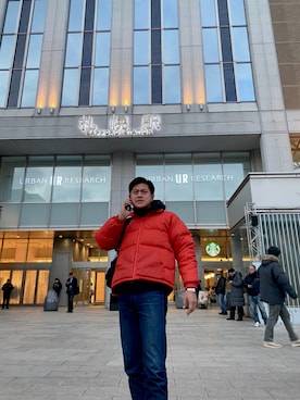 「アイテム（ダウンジャケット/コート、レッド系）」を使った、shoheiさん（メンズ・181cm）の春コーディネート