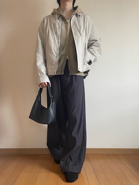 「アイテム（ハンドバッグ）」を使った、あやせさん（メンズ・175cm）の秋コーディネート