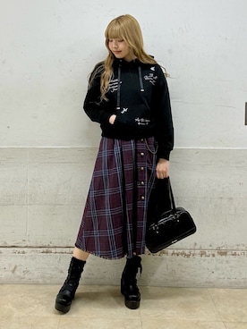 「axes femme（アクシーズファム）のアイテム（パーカー）」を使った、kanaeさん（レディース・169cm）の秋コーディネート