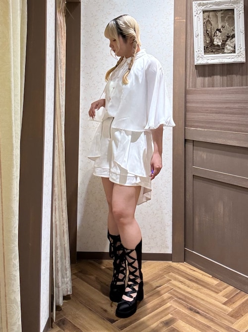 POETIQUE バッスルデザインショートパンツ バッスルデザインショートパンツ（その他パンツ）｜axes femme
