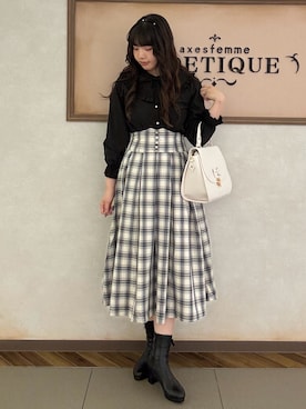 「axes femme POETIQUE（アクシーズファムポエティック）のアイテム（ヘアアクセサリー）」を使った、kanaeさん（レディース・169cm）の秋コーディネート
