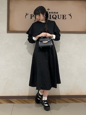 「axes femme POETIQUE（アクシーズファムポエティック）のアイテム（スニーカー）」を使った、kanaeさん（レディース・169cm）の秋コーディネート