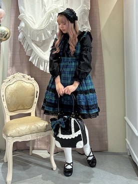 「アイテム（ボストンバッグ）」を使った、kanaeさん（レディース・169cm）の秋コーディネート