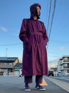「アイテム（トレンチコート、パープル系）」を使った、トヲルさん（メンズ・180cm）の冬コーディネート