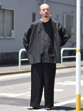 「LEH（レー）のアイテム」を使った、トヲルさん（メンズ・180cm）の秋コーディネート