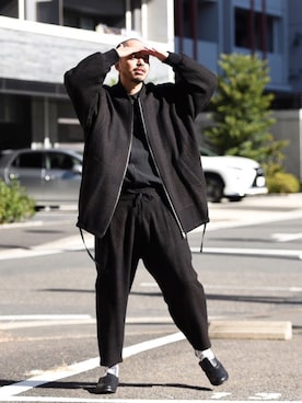 「BISHOOL（ビシュール）のアイテム（パンツ）」を使った、トヲルさん（メンズ・180cm）の春コーディネート