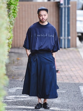 「my beautiful landlet（マイビューティフルランドレット）のアイテム（トップス）」を使った、トヲルさん（メンズ・180cm）の夏コーディネート