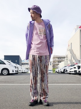 「FRUIT OF THE LOOM（フルーツオブザルーム）のアイテム（帽子）」を使った、トヲルさん（メンズ・180cm）の春コーディネート