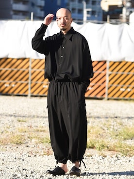 「BISHOOL（ビシュール）のアイテム（パンツ）」を使った、トヲルさん（メンズ・180cm）の冬コーディネート