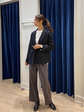 「アイテム（テーラードジャケット）」を使った、Maekawaさん（レディース・166cm・30代）の秋コーディネート