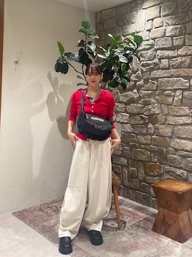 「THEATRE PRODUCTS（シアタープロダクツ）のアイテム（ショルダーバッグ）」を使った、yuuka520さん（レディース・155cm）の秋コーディネート