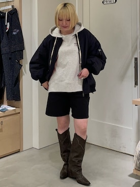 「アイテム（MA-1）」を使った、himechanyuさん（レディース・161cm・20代）の冬コーディネート