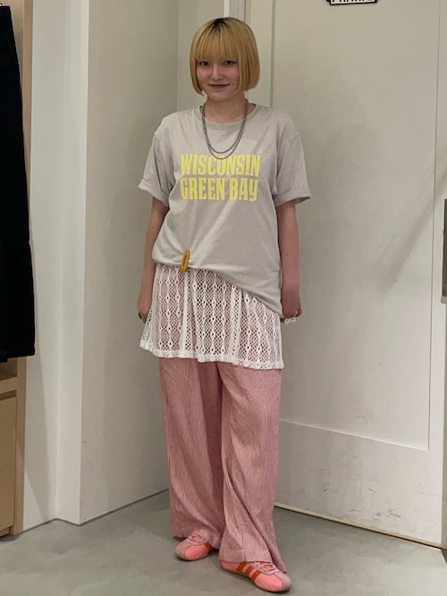 【UNISEX】アシッドウォッシュ加工ロゴTEE