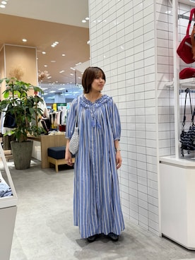 「CIAOPANIC TYPY（チャオパニックティピー）の【2025年S/S新作】カラビナ付きメタリックヤーンBAG（トートバッグ）」を使った、J  U R  Iさん（レディース・156cm）の春コーディネート