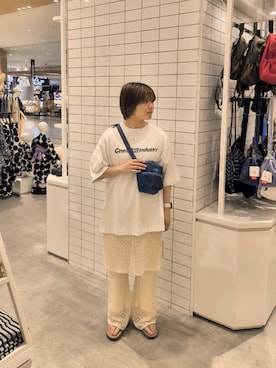 「アイテム（ボディバッグ/ウエストポーチ）」を使った、J  U R  Iさん（レディース・156cm）の夏コーディネート