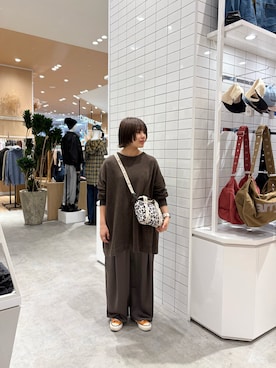 「CIAOPANIC TYPY（チャオパニックティピー）のアイテム（ショルダーバッグ）」を使った、J  U R  Iさん（レディース・156cm）の秋コーディネート